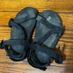 Xero shoes kids Z trail sandals size 12
